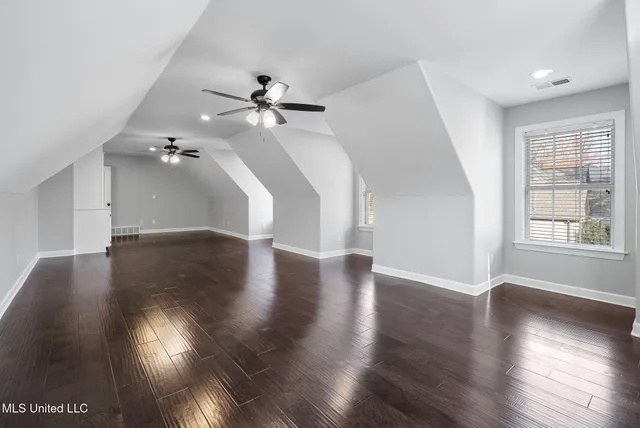 $620,000 | 8433 Lakeview Drive, Olive Branch, MS 38654