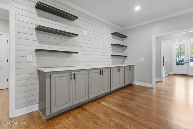 $620,000 | 8433 Lakeview Drive, Olive Branch, MS 38654