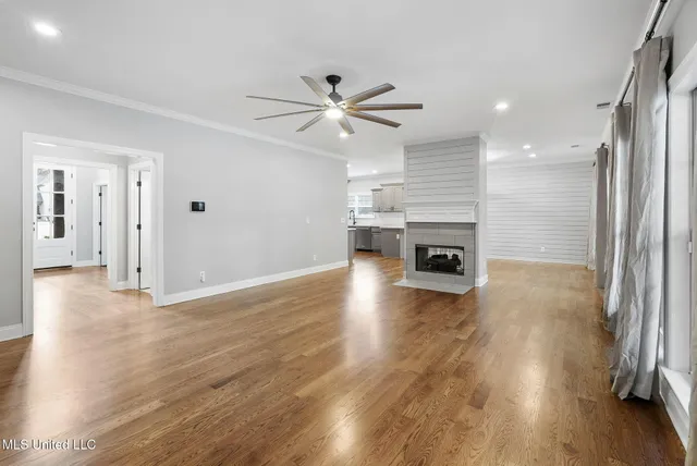 $620,000 | 8433 Lakeview Drive, Olive Branch, MS 38654