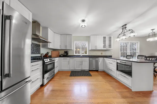 $399,999 | 740 Daisy Court, Seneca, IL 61360