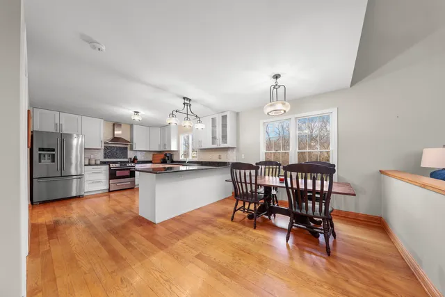 $399,999 | 740 Daisy Court, Seneca, IL 61360