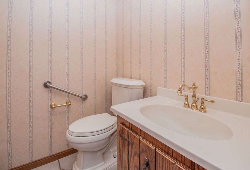 88 New Road Exeter, RI 02822 - Photo 16 of 23