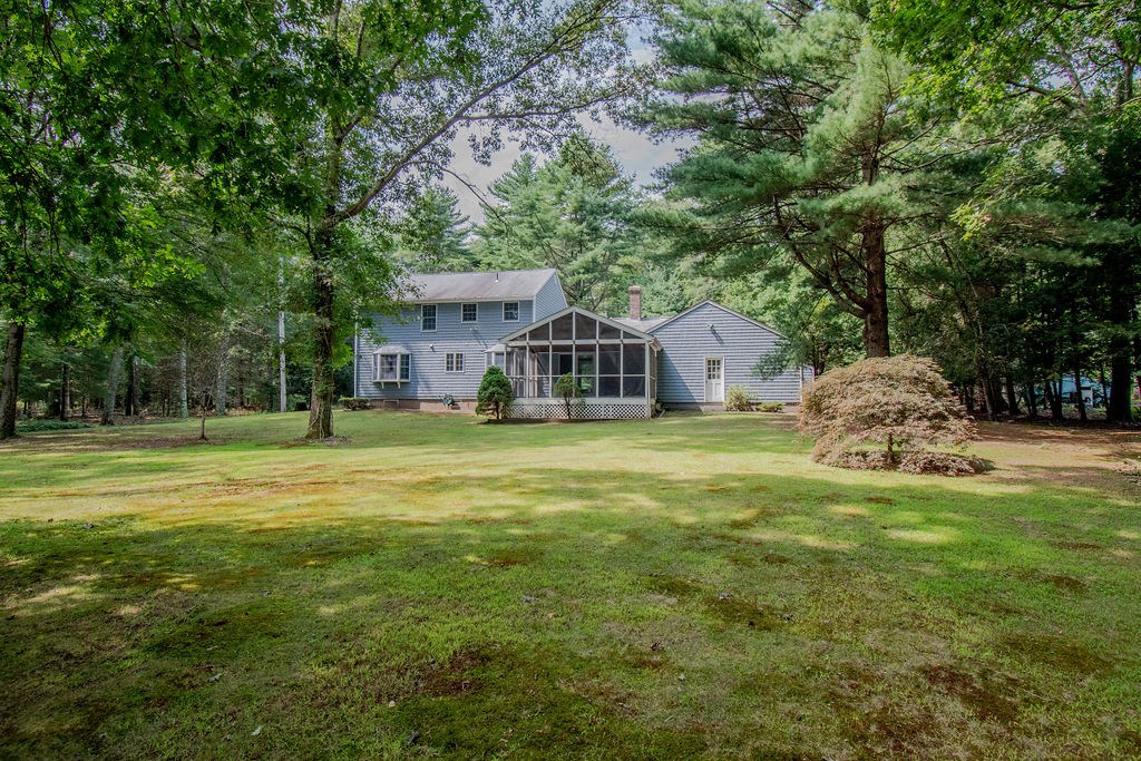 88 New Road Exeter, RI 02822 - Photo 3 of 23