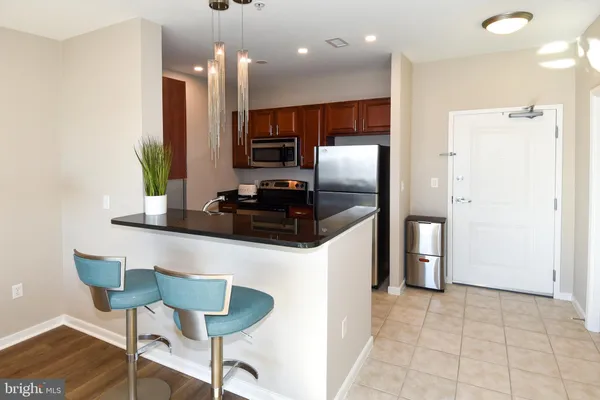 $1,850 | 6506 America Boulevard, Unit 807, Hyattsville, MD 20782