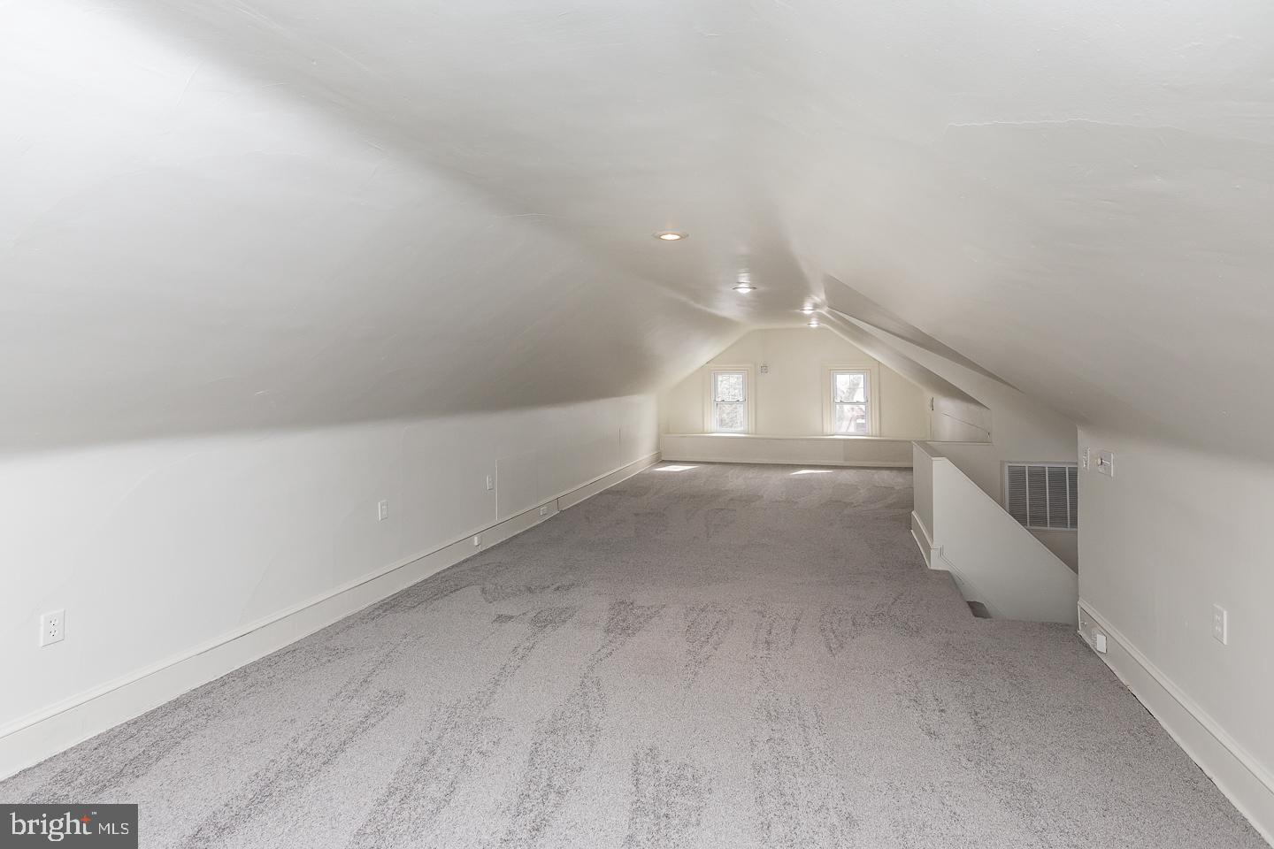 144 Strathmore Road Havertown, PA 19083 - Photo 28 of 46