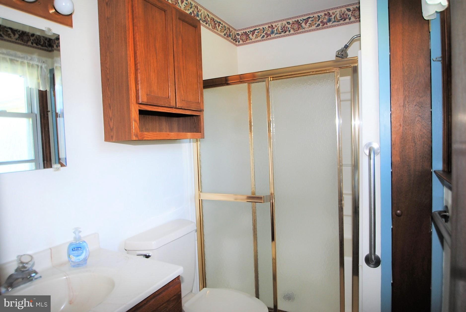 355 Maloney Road Elkton, MD 21921 - Photo 15 of 26 Bath (Master)