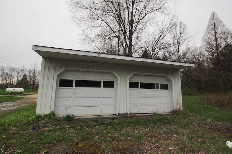 22447 West South Range Road Alliance, OH 44601 - Photo 9 of 15 Gallery Image 9