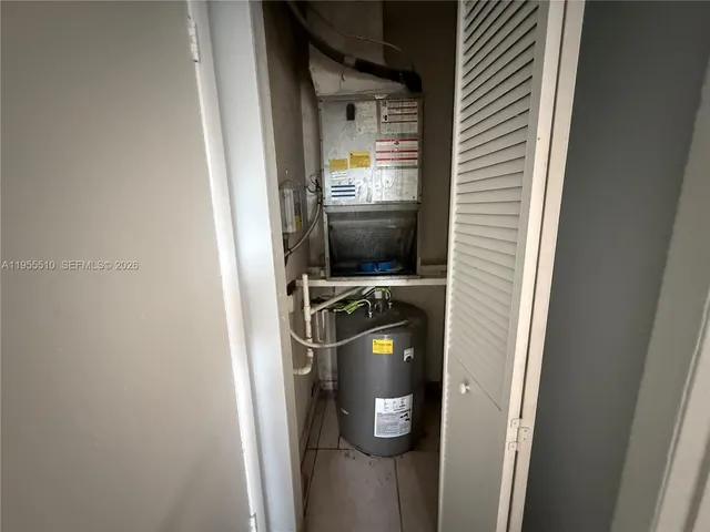 $1,825 | 5220 Northwest 18th Place, Unit 5415, Lauderhill, FL 33313