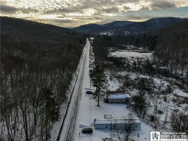 $334,900 | 469 North Branch Road, Eldred, PA 16731