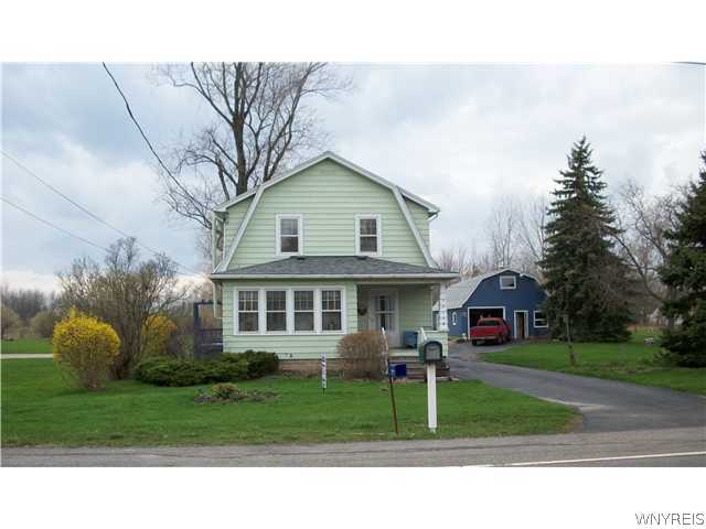 7230 Ward Road Wheatfield, NY 14120 - Photo 1 of 1 Exterior Front