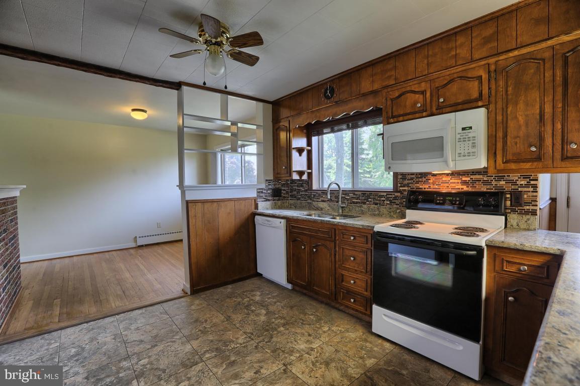 14 Gable Park Road Lancaster, PA 17603 - Photo 19 of 34 Gallery Image 19