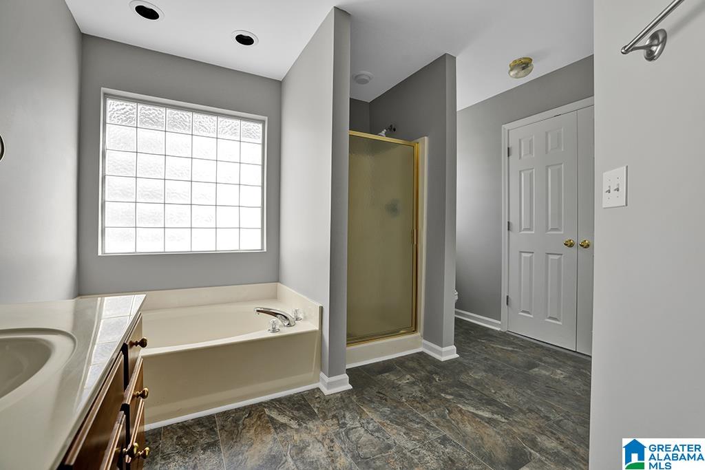 239 Warwick Lane Alabaster, AL 35007 - Photo 14 of 25