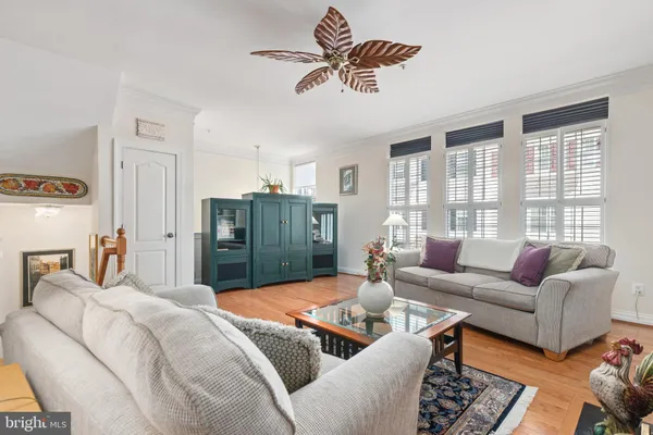 $4,100 | 5114 O'Neill Lane, Alexandria, VA 22304