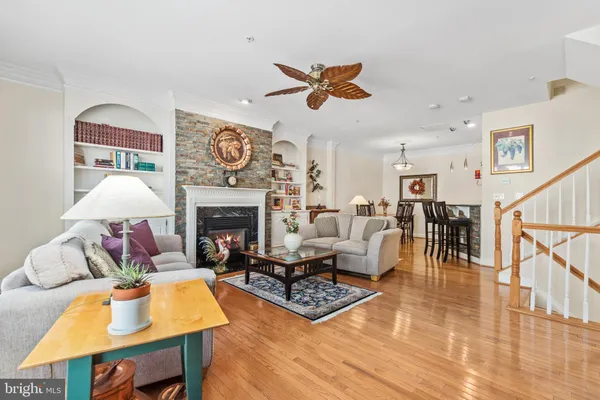 $4,100 | 5114 O'Neill Lane, Alexandria, VA 22304