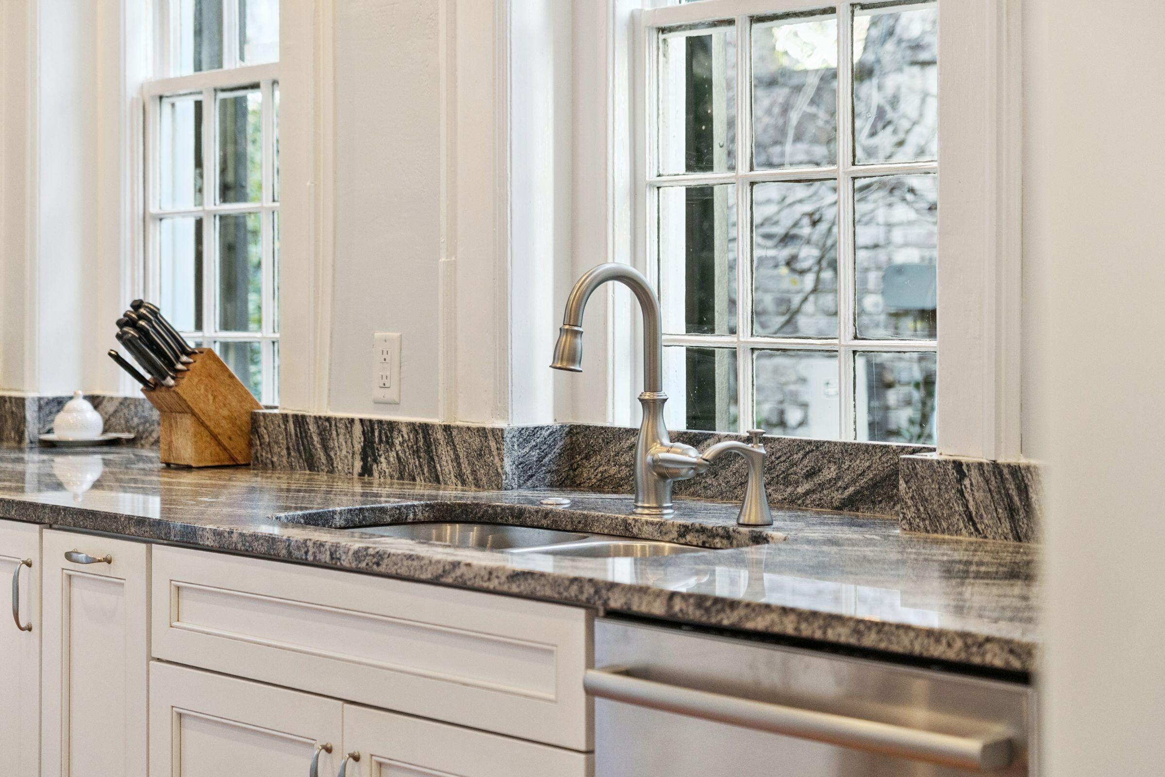 79 Church Street Charleston, SC 29401 - Photo 20 of 61 79ChurchSt -036