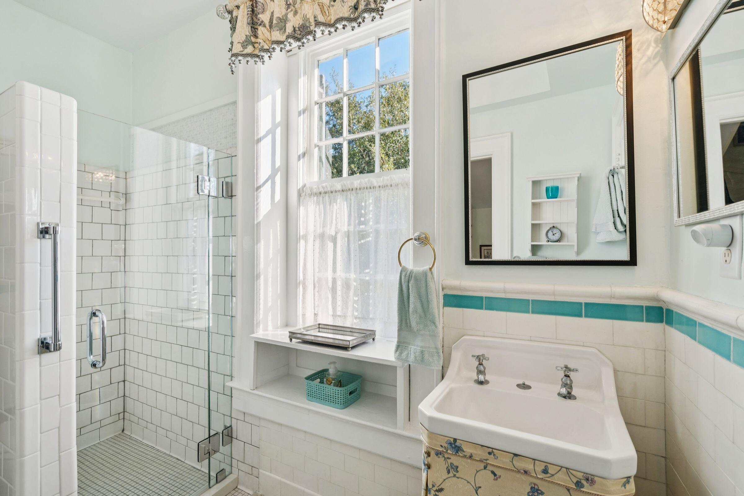 79 Church Street Charleston, SC 29401 - Photo 31 of 61 79ChurchSt -052