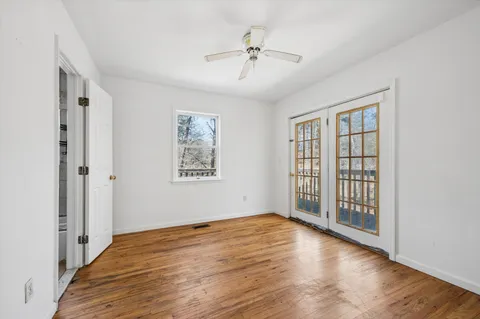 $849,000 | 221 East Montauk Highway, Hampton Bays, NY 11946