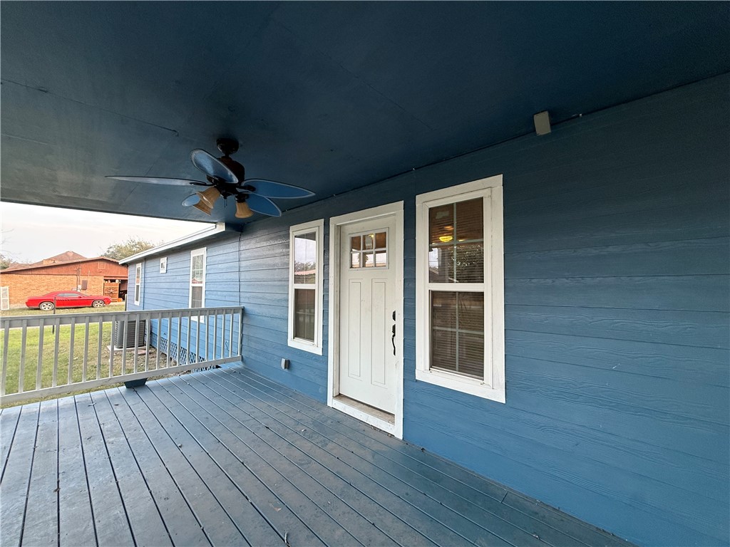917 Corazan Street Alice, TX 78332 - Photo 20 of 37 a view of wooden deck