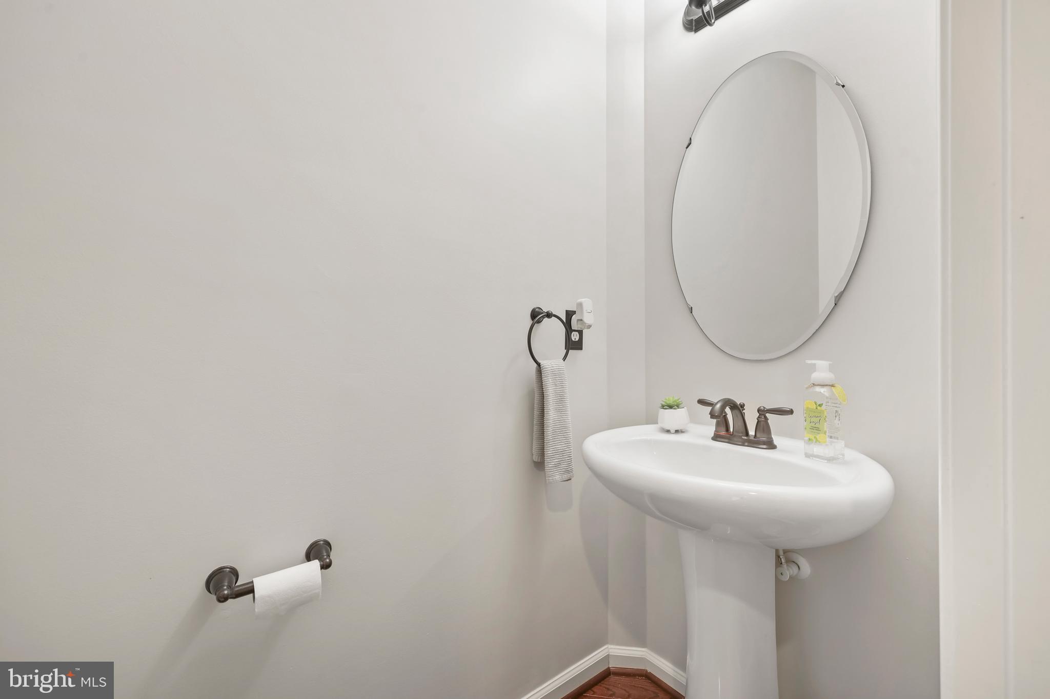 4954 Pebble Run Road Warrenton, VA 20187 - Photo 8 of 67 powder room on main level