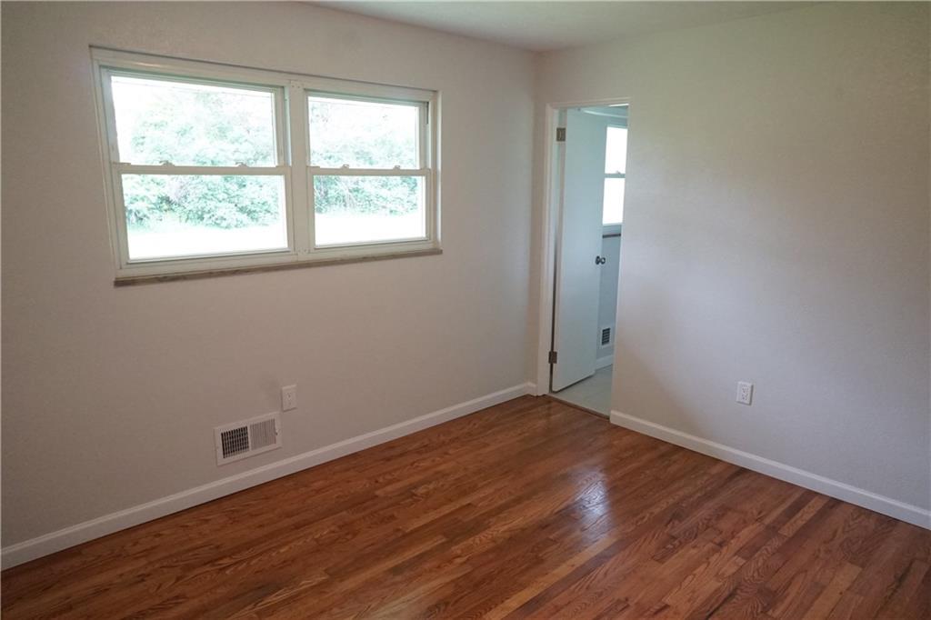 200 Buttercup Road Butler, PA 16001 - Photo 14 of 23