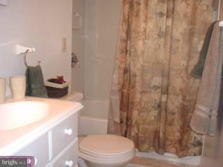 1703 Chambers Street Hamilton, NJ 08610 - Photo 5 of 6