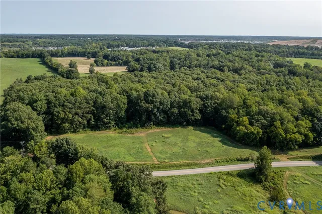 a view of a outdoor space