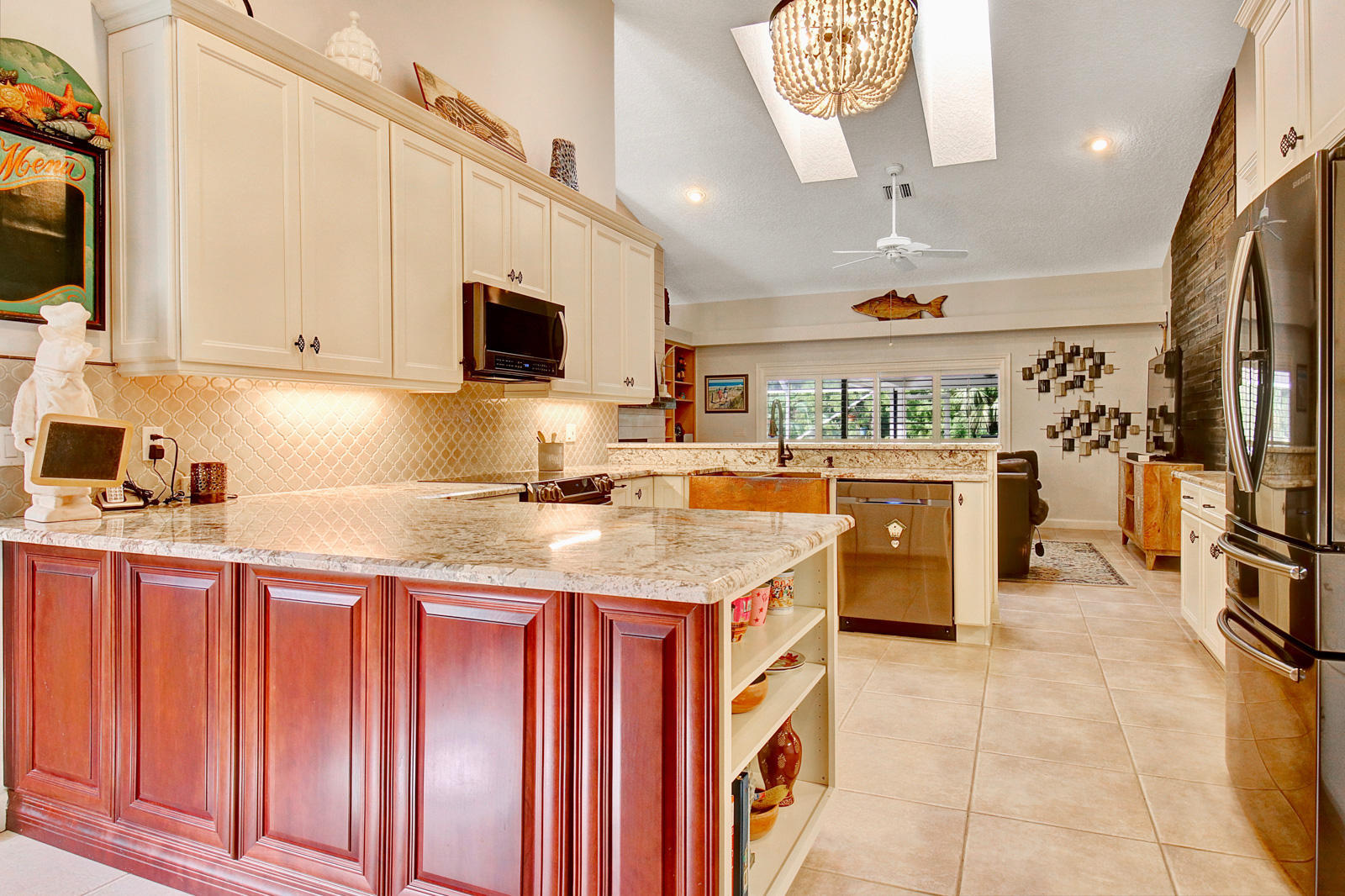 5912 River Isle Road Jupiter, FL 33458 - Photo 4 of 34 5912 River Isle Road Jupiter LR-28