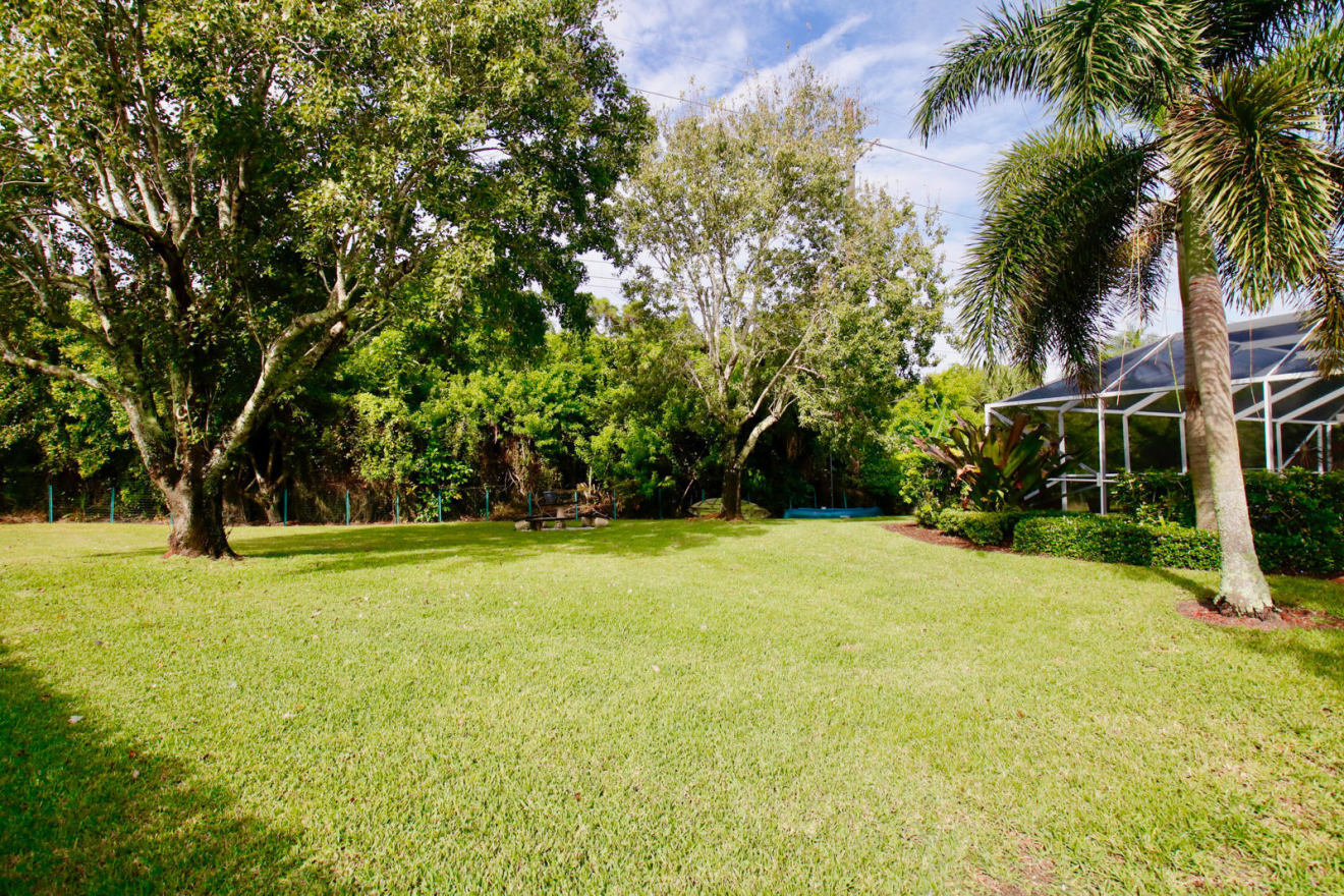 5912 River Isle Road Jupiter, FL 33458 - Photo 33 of 34 5912 River Isle Road Jupiter LR-37