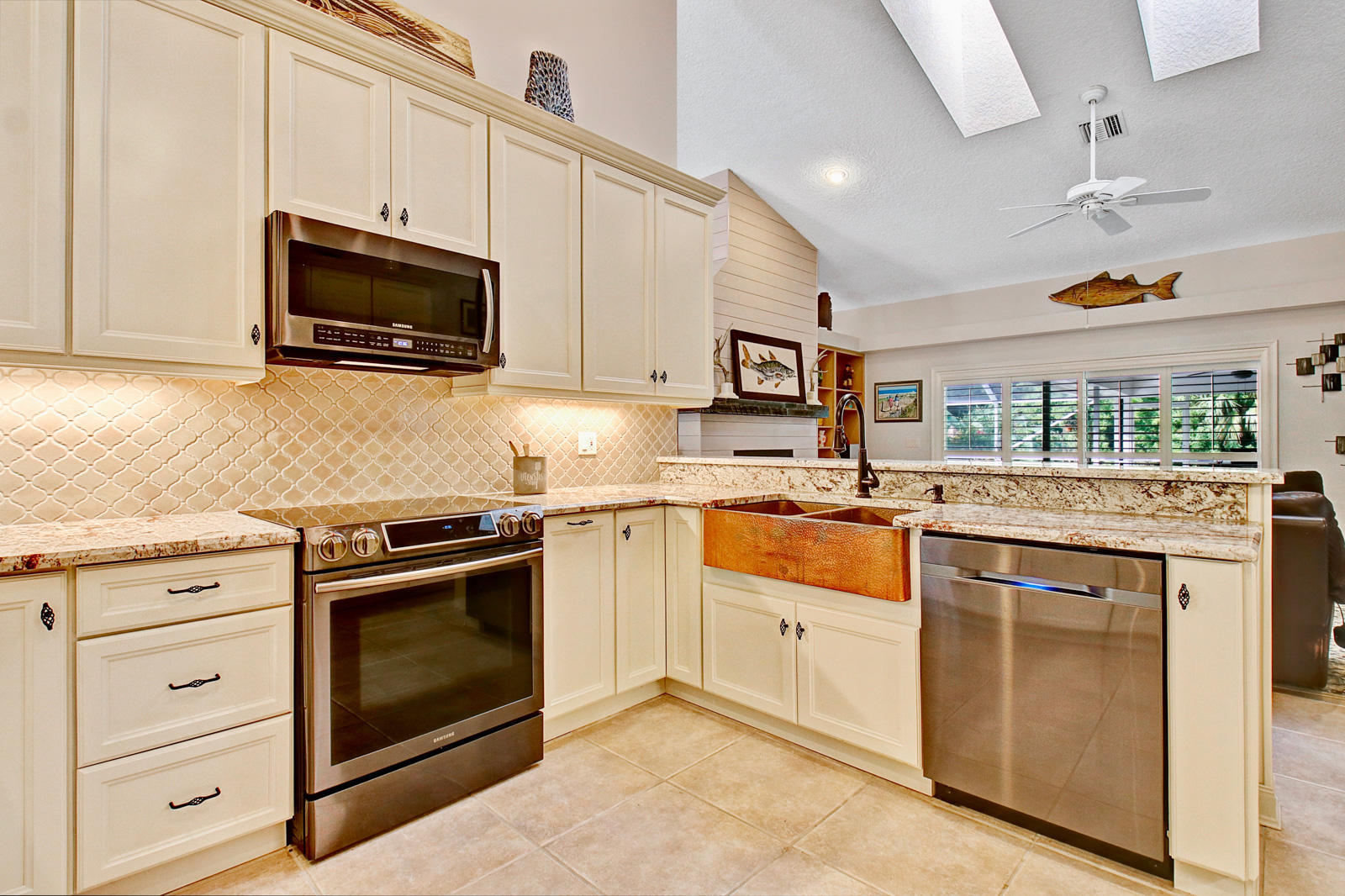 5912 River Isle Road Jupiter, FL 33458 - Photo 6 of 34 5912 River Isle Road Jupiter LR-30