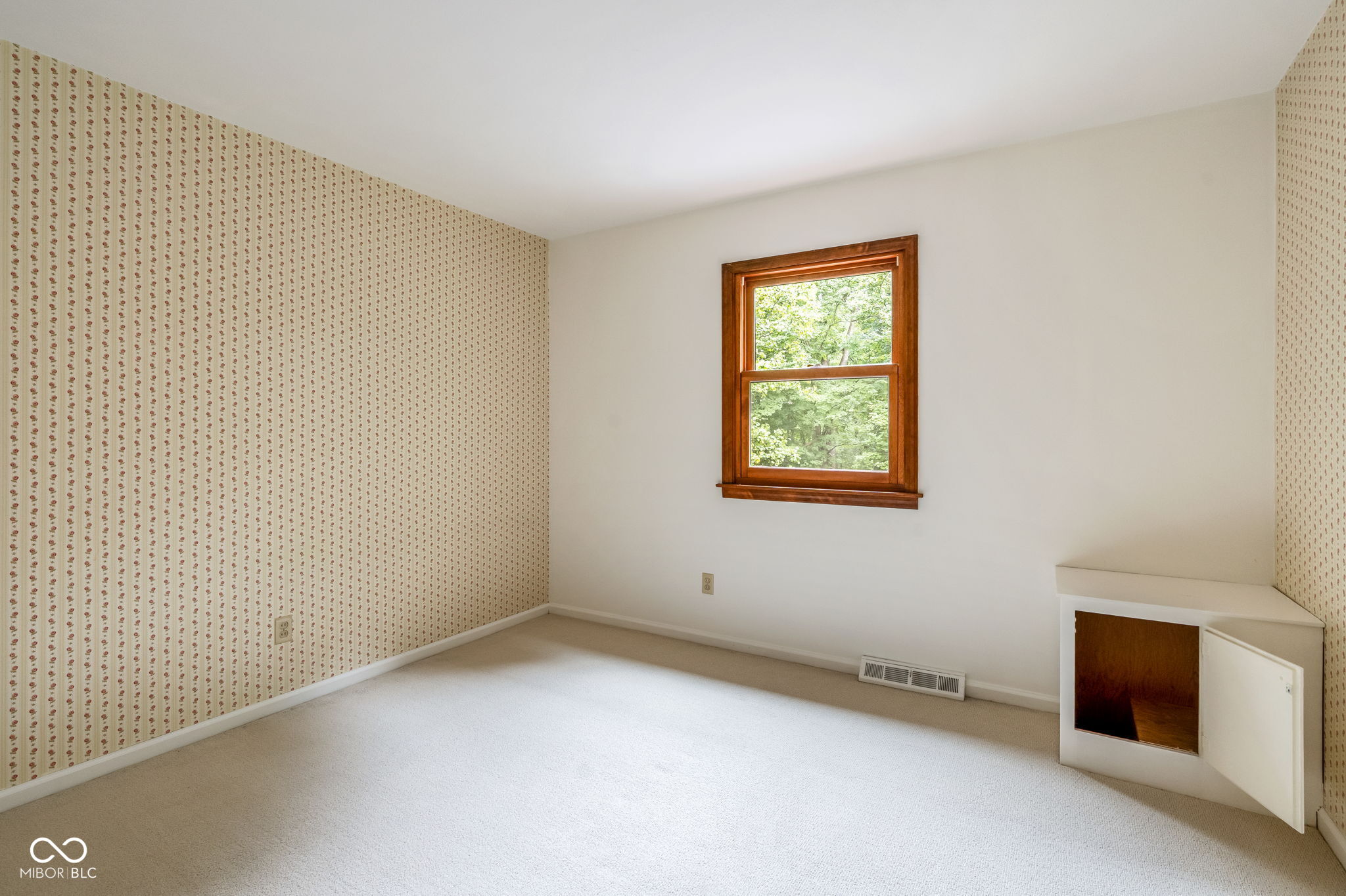 6631 Lee Road Indianapolis, IN 46236 - Photo 20 of 37