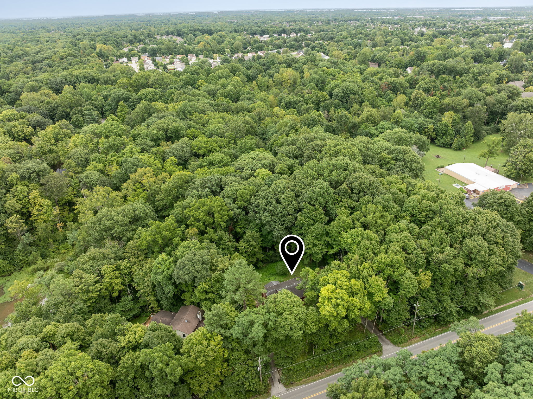 6631 Lee Road Indianapolis, IN 46236 - Photo 5 of 37