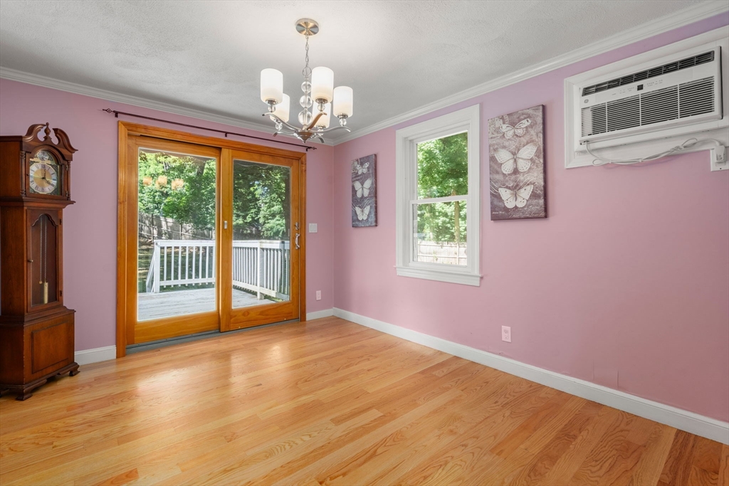 105 Pine Ridge Road Medford, MA 02155 - Photo 9 of 23
