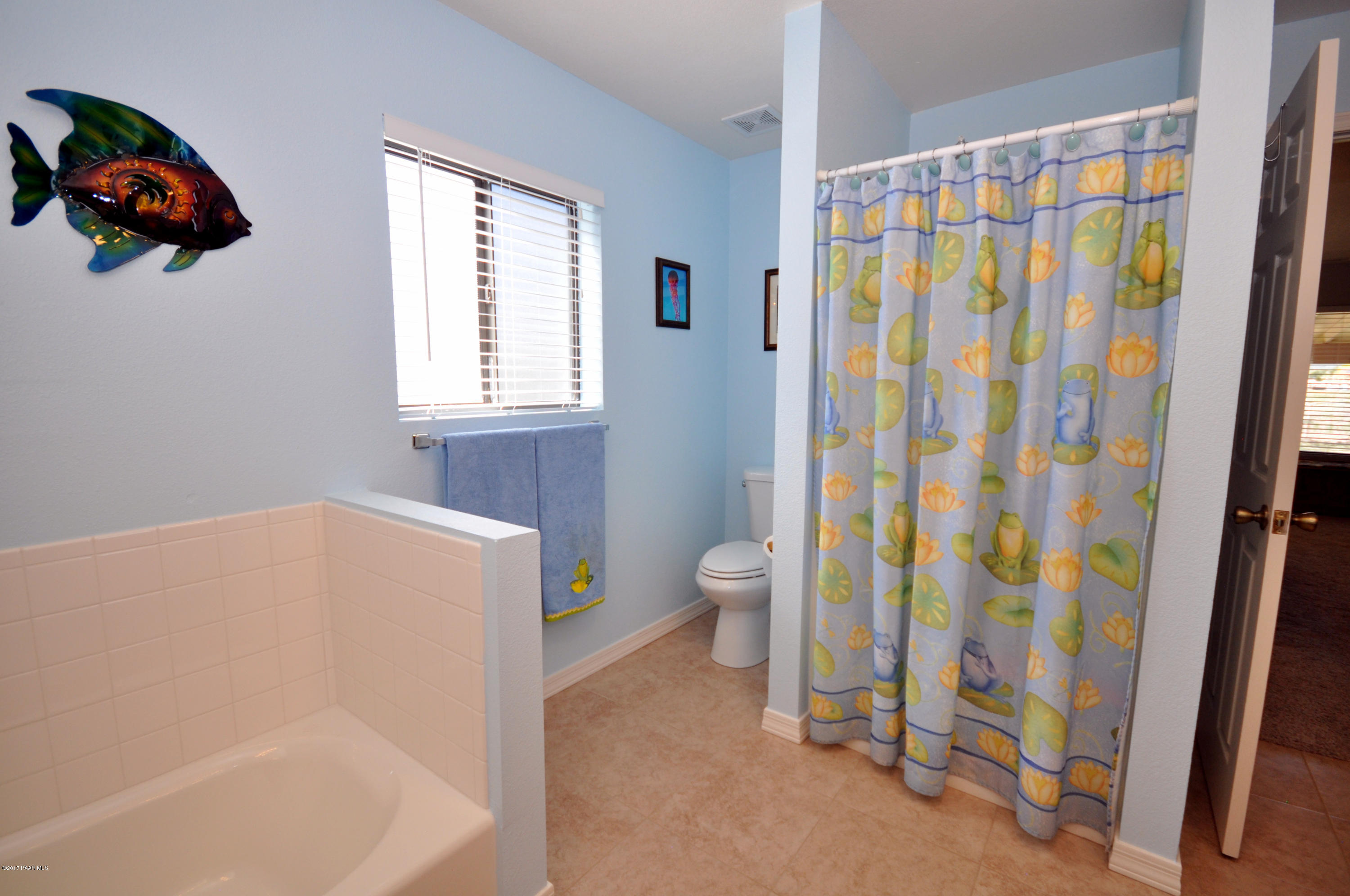 21490 Shotgun Ridge Road Paulden, AZ 86334 - Photo 19 of 51 Master bathroom