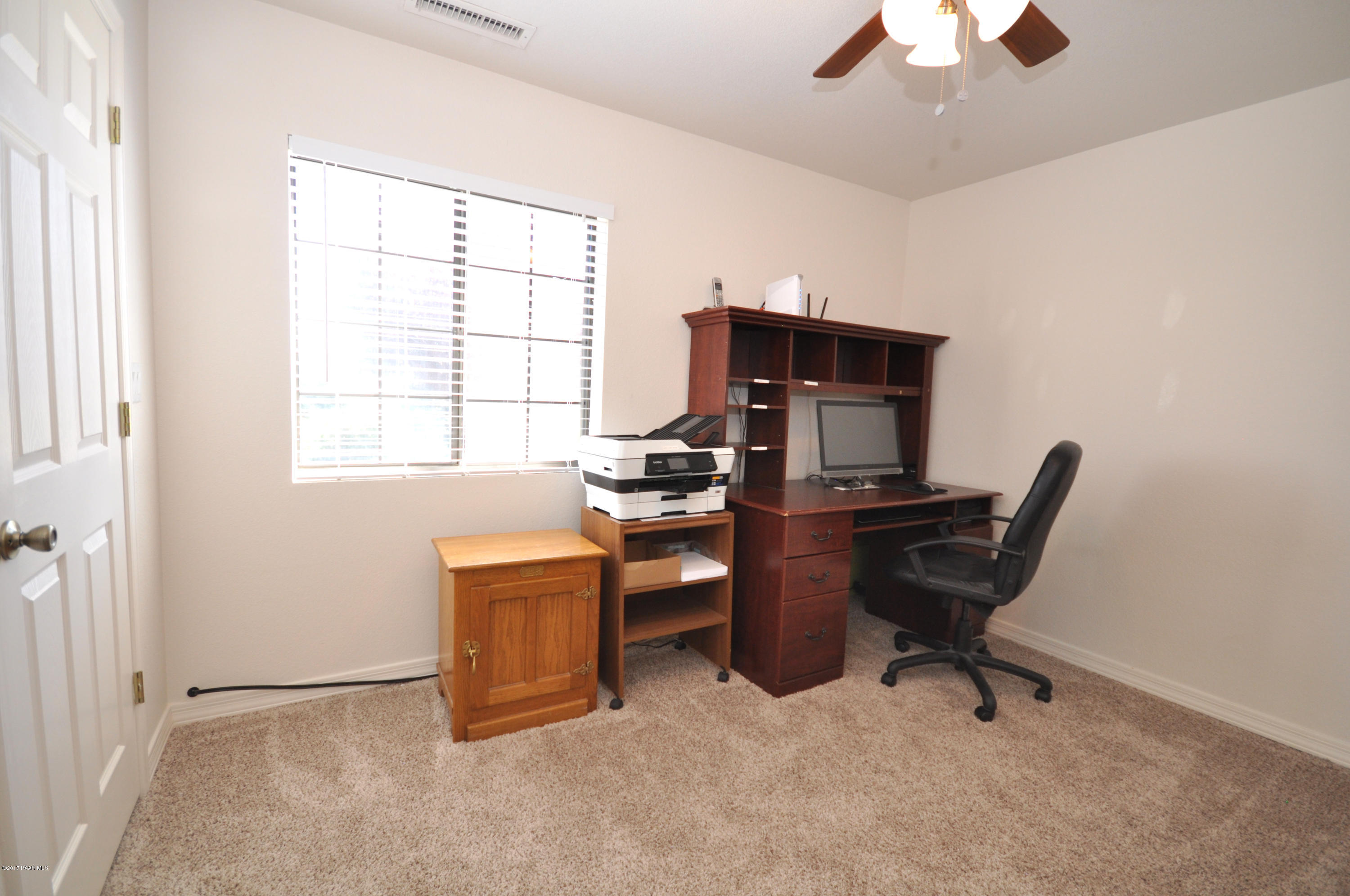 21490 Shotgun Ridge Road Paulden, AZ 86334 - Photo 26 of 51 Guest room/Office