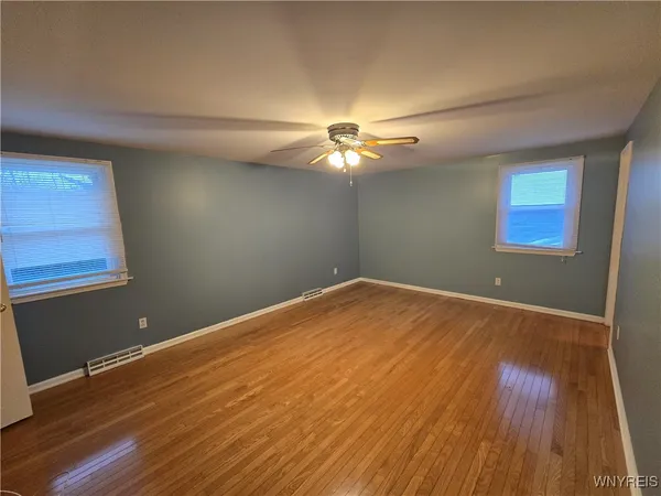 $2,750 | 161 Foxpoint West, Amherst, NY 14221