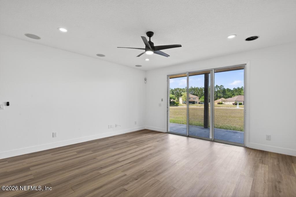 10917 Dancing Rabbit Lane Jacksonville, FL 32210 - Photo 28 of 121 Dancing Rabbit Living to Slider 2