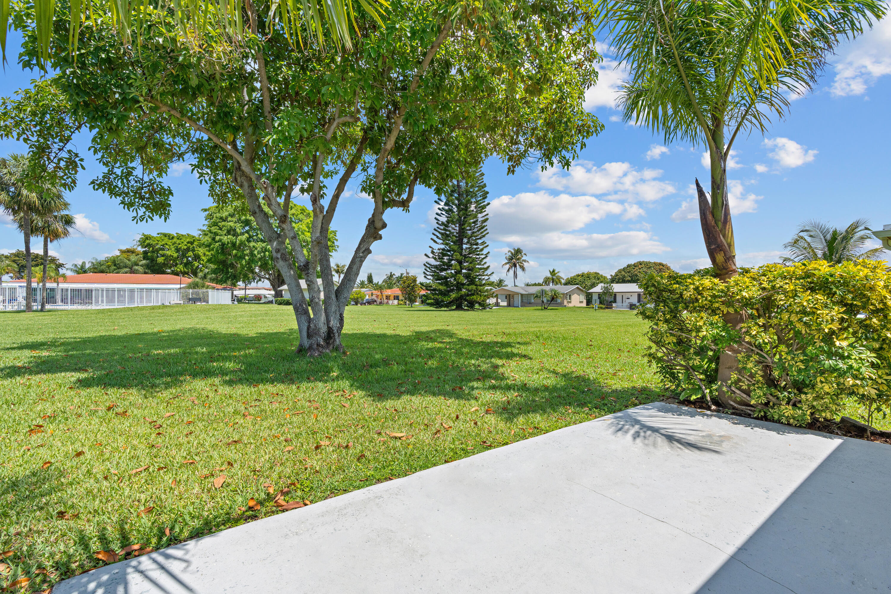 5017 Northwest 49th Road Tamarac, FL 33319 - Photo 22 of 32 24-print-5017 NW 49th Rd, Tamarac, FL-97