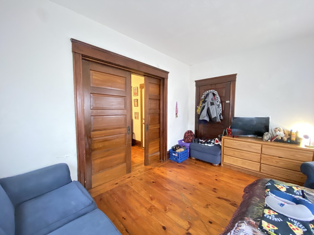 16 Hillside Street Worcester, MA 01610 - Photo 12 of 36