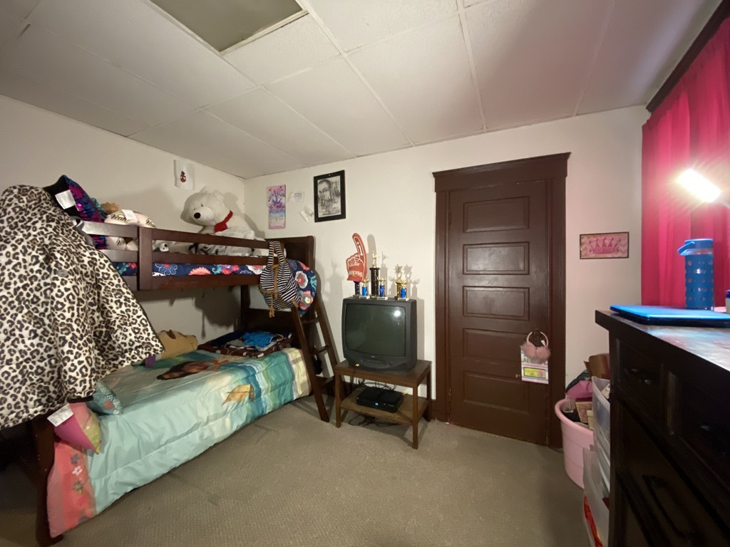 16 Hillside Street Worcester, MA 01610 - Photo 13 of 36