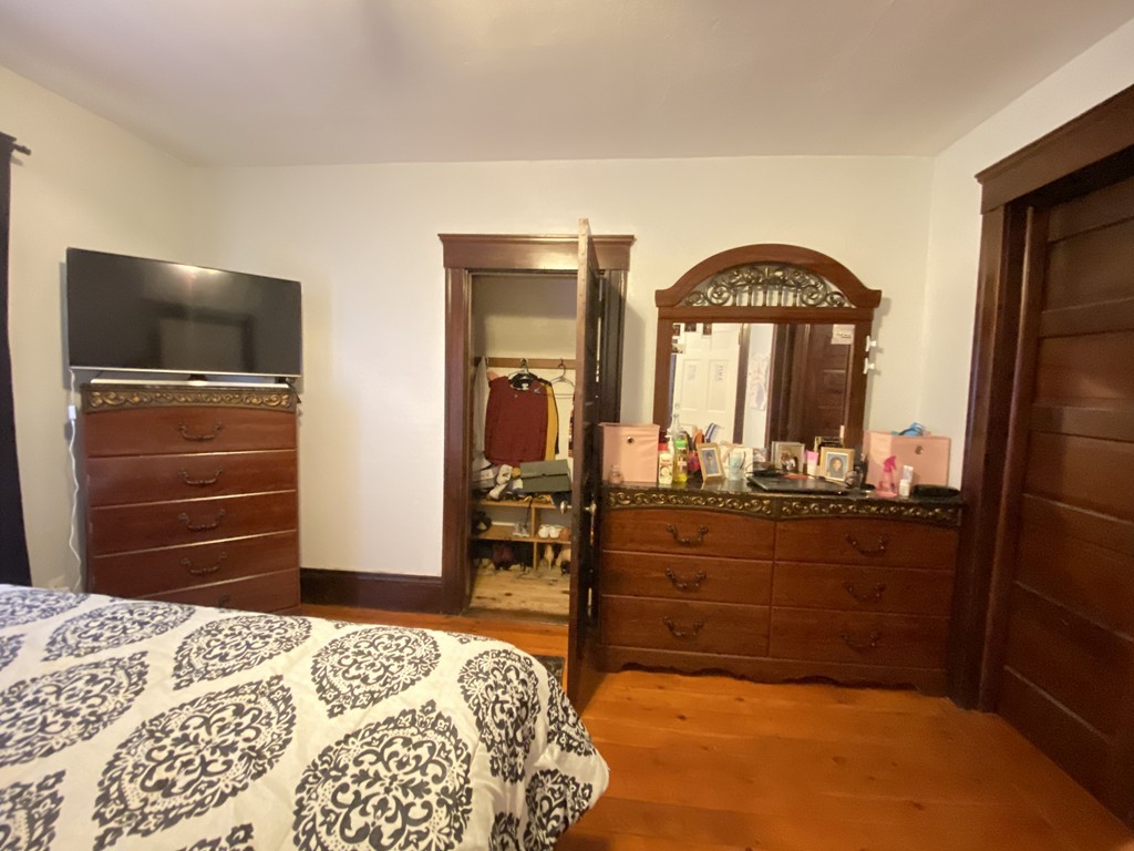 16 Hillside Street Worcester, MA 01610 - Photo 18 of 36