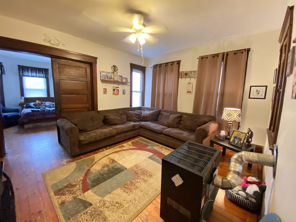 16 Hillside Street Worcester, MA 01610 - Photo 9 of 36