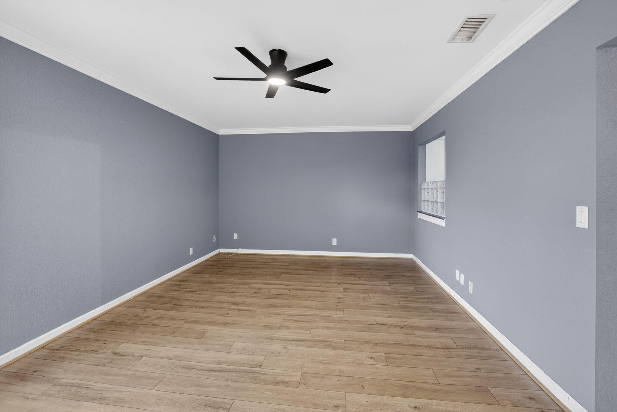 9510 Affirmed Lane Boca Raton, FL 33496 - Photo 25 of 50 Family Room
