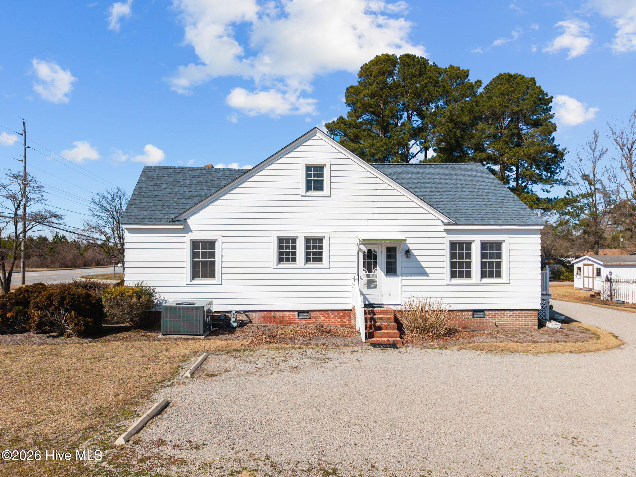 2280 West 5th Street Washington, NC 27889 - Photo 4 of 51 Right