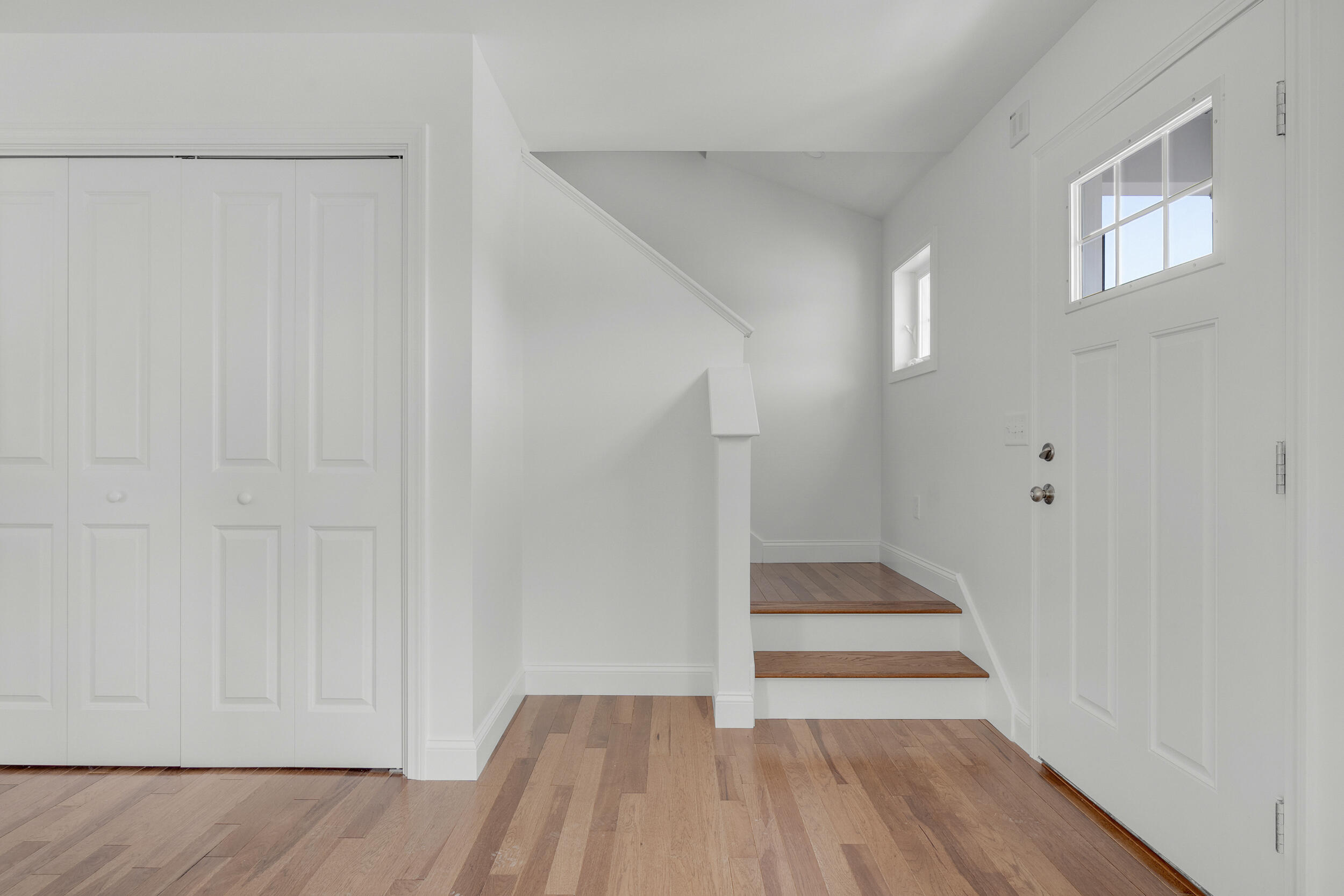 30 Palmer Street Westbrook, ME 04092 - Photo 11 of 34 12_19essex-8