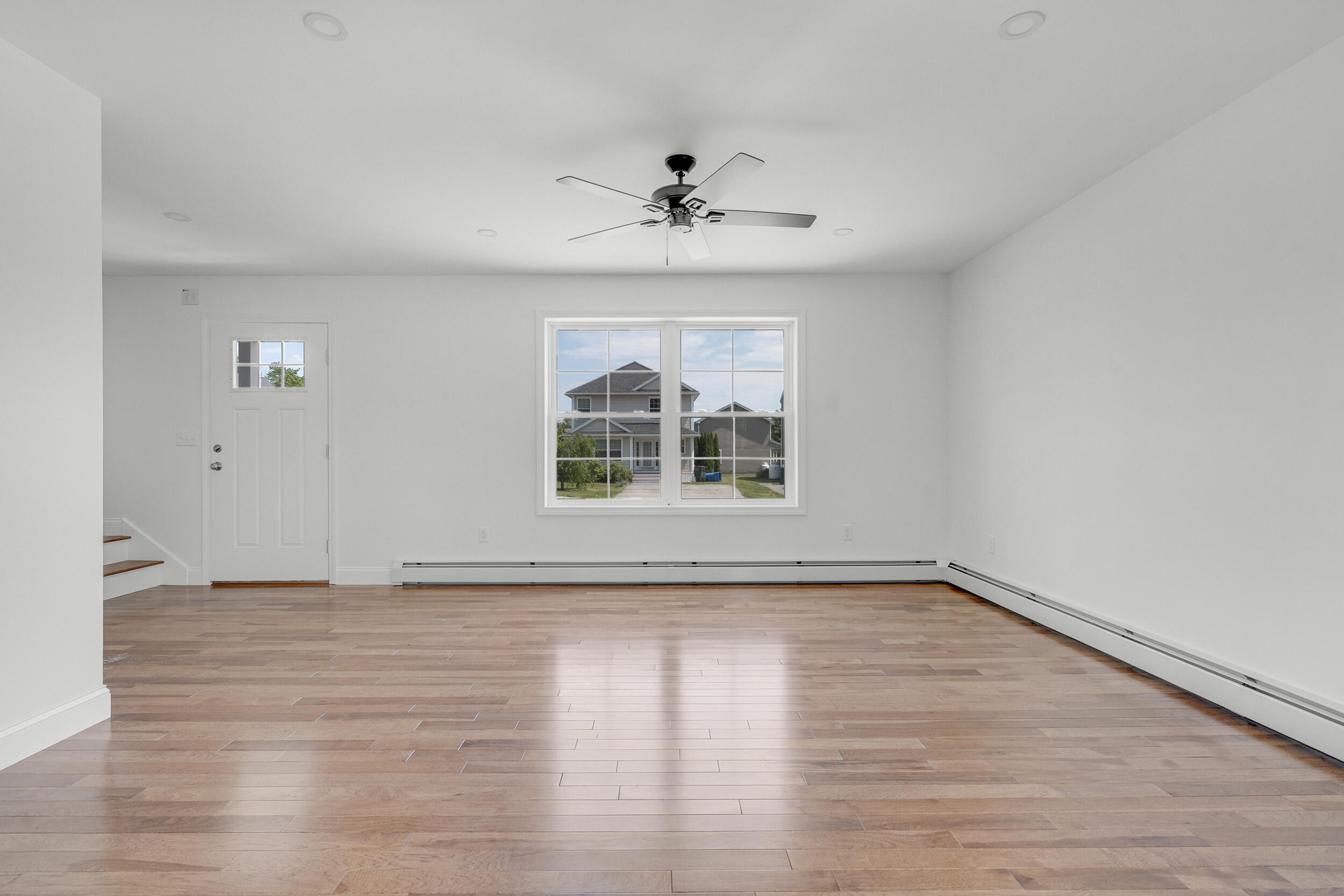 30 Palmer Street Westbrook, ME 04092 - Photo 15 of 34 16_19essex-12