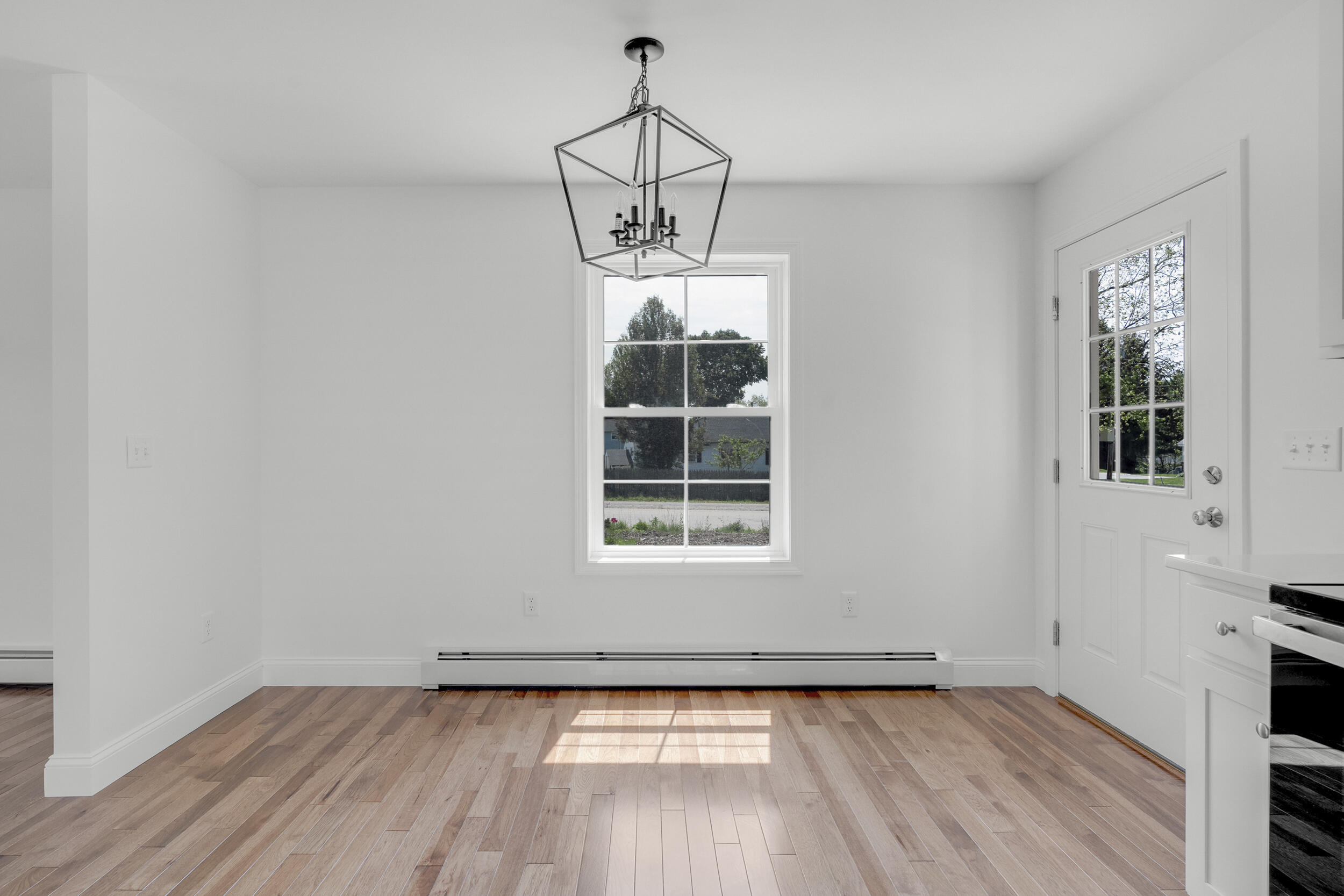 30 Palmer Street Westbrook, ME 04092 - Photo 8 of 34 9_19essex-5