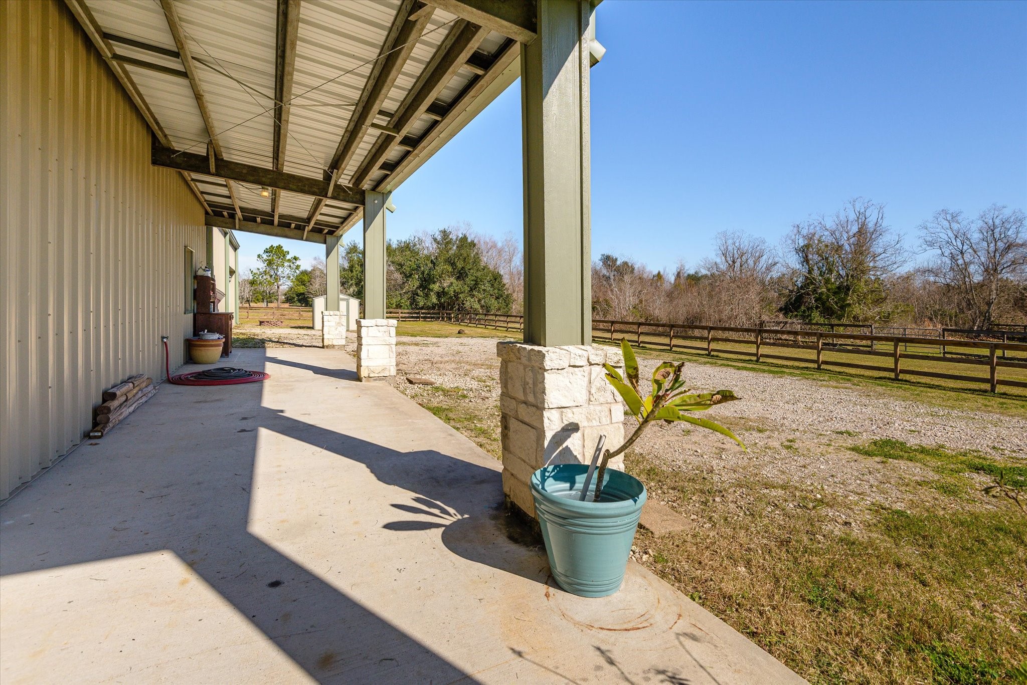 11578 28th Street Santa Fe, TX 77510 - Photo 30 of 46 a view of outdoor space yard and patio