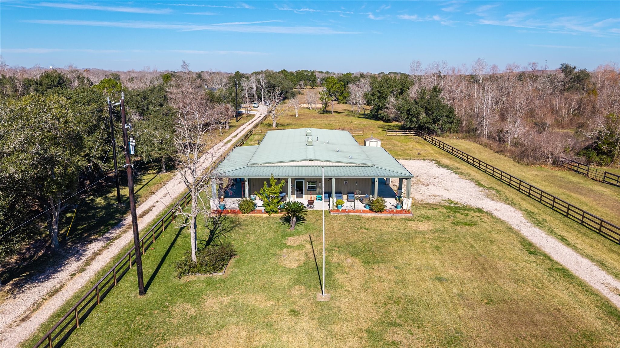 11578 28th Street Santa Fe, TX 77510 - Photo 36 of 46 a view of a house with a yard