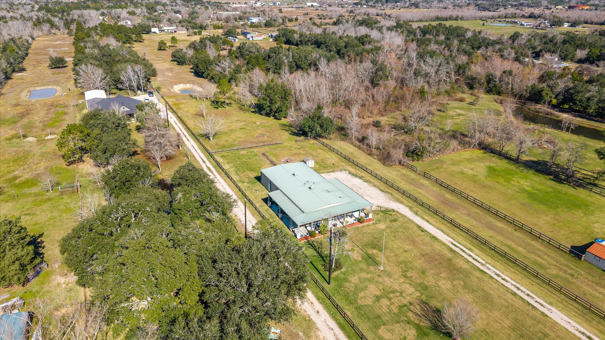 11578 28th Street Santa Fe, TX 77510 - Photo 43 of 46 an aerial view of residential houses with yard