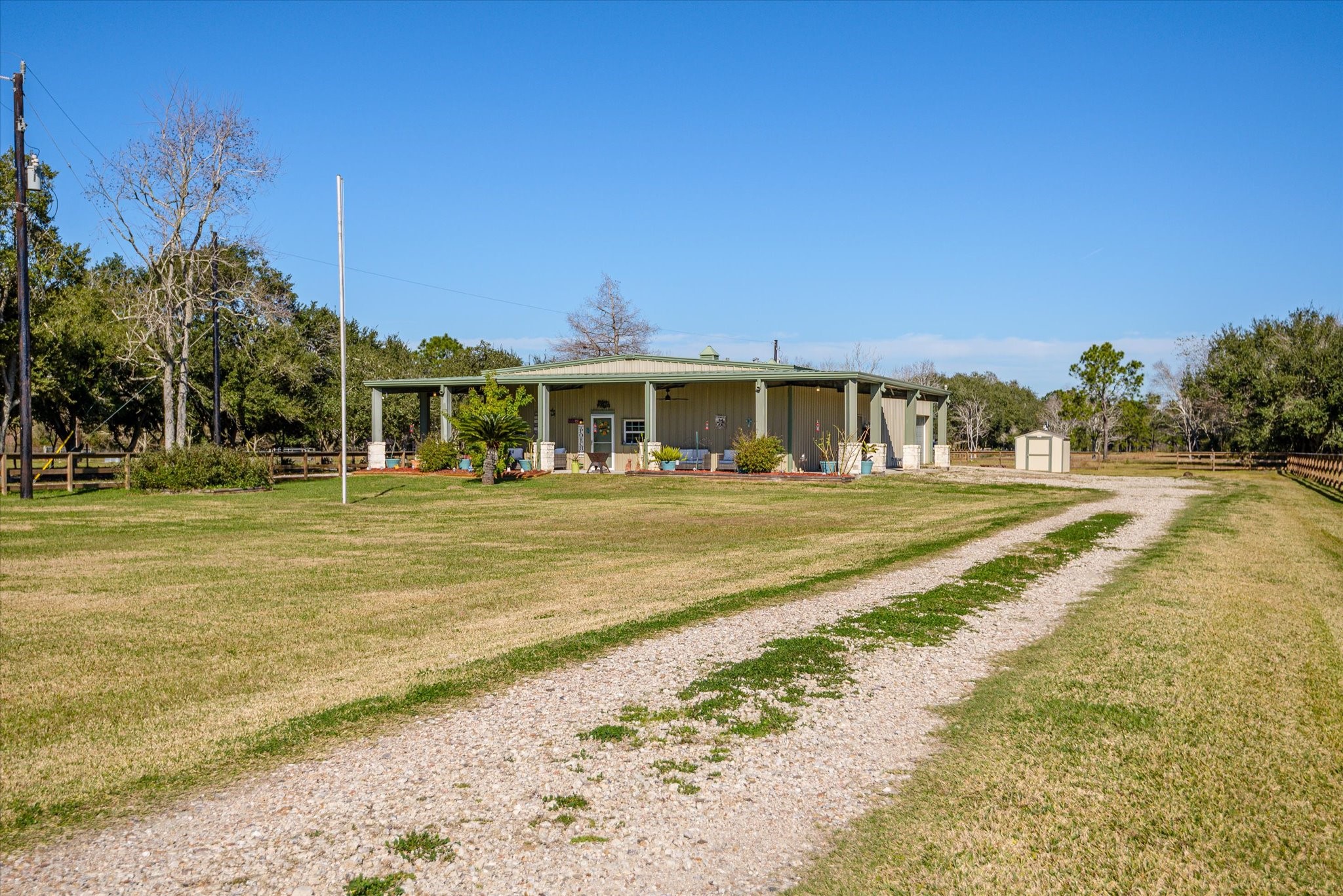 11578 28th Street Santa Fe, TX 77510 - Photo 5 of 46 a view of swimming pool with outdoor seating